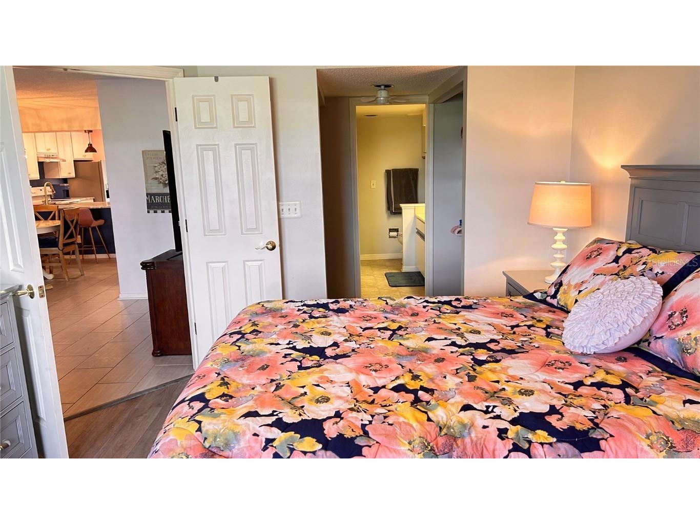 433 Cerromar Lane #331 Venice FL 34293 A4651940 image3