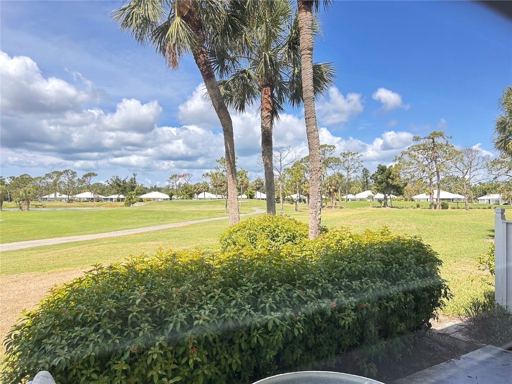 433 Cerromar Lane #331 Venice FL 34293 A4652001 image17