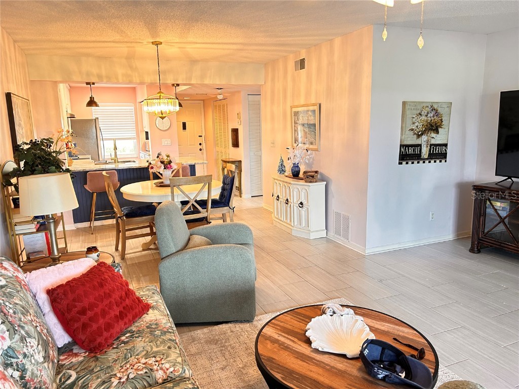 433 Cerromar Lane #331 Venice FL 34293 A4652001 image27