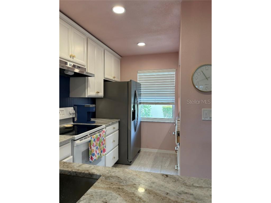 433 Cerromar Lane #331 Venice FL 34293 A4652001 image41