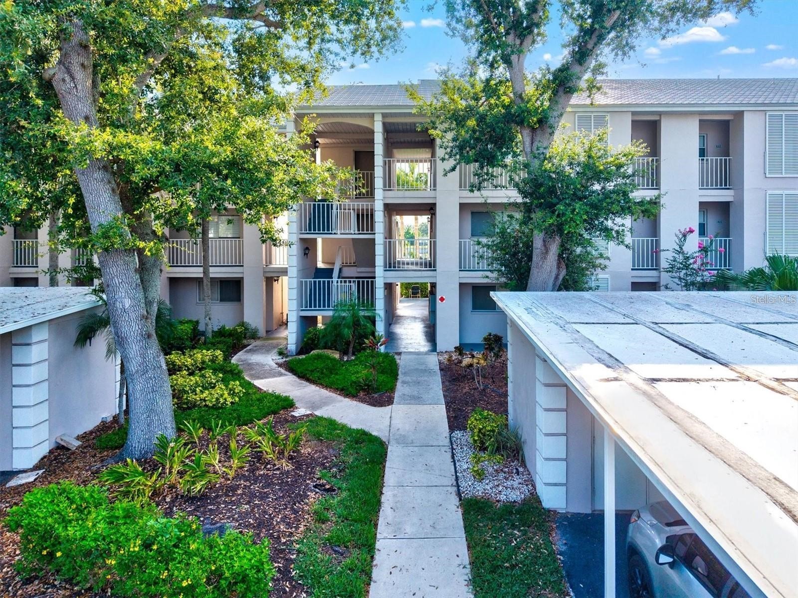 433 Cerromar Lane #331 Venice FL 34293 N6142831 image1