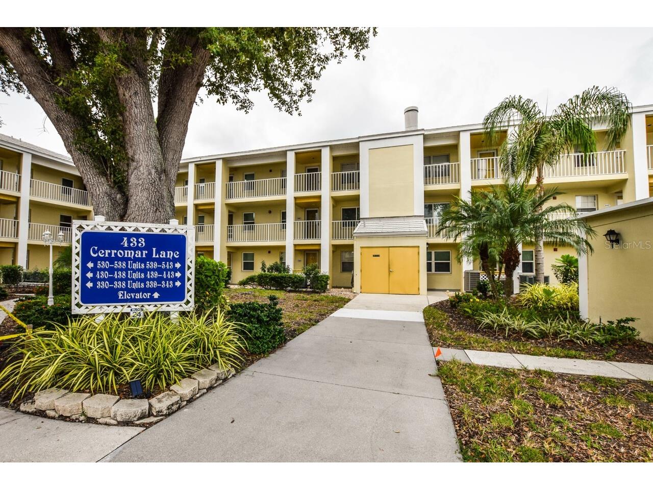 433 Cerromar Lane #438 Venice FL 34293 N6140643 image1