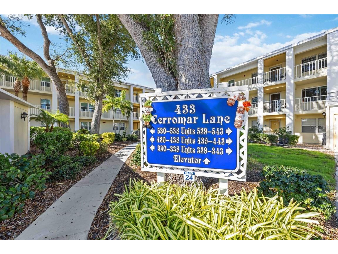 433 Cerromar Lane #440 Venice FL 34293 A4675462 image1