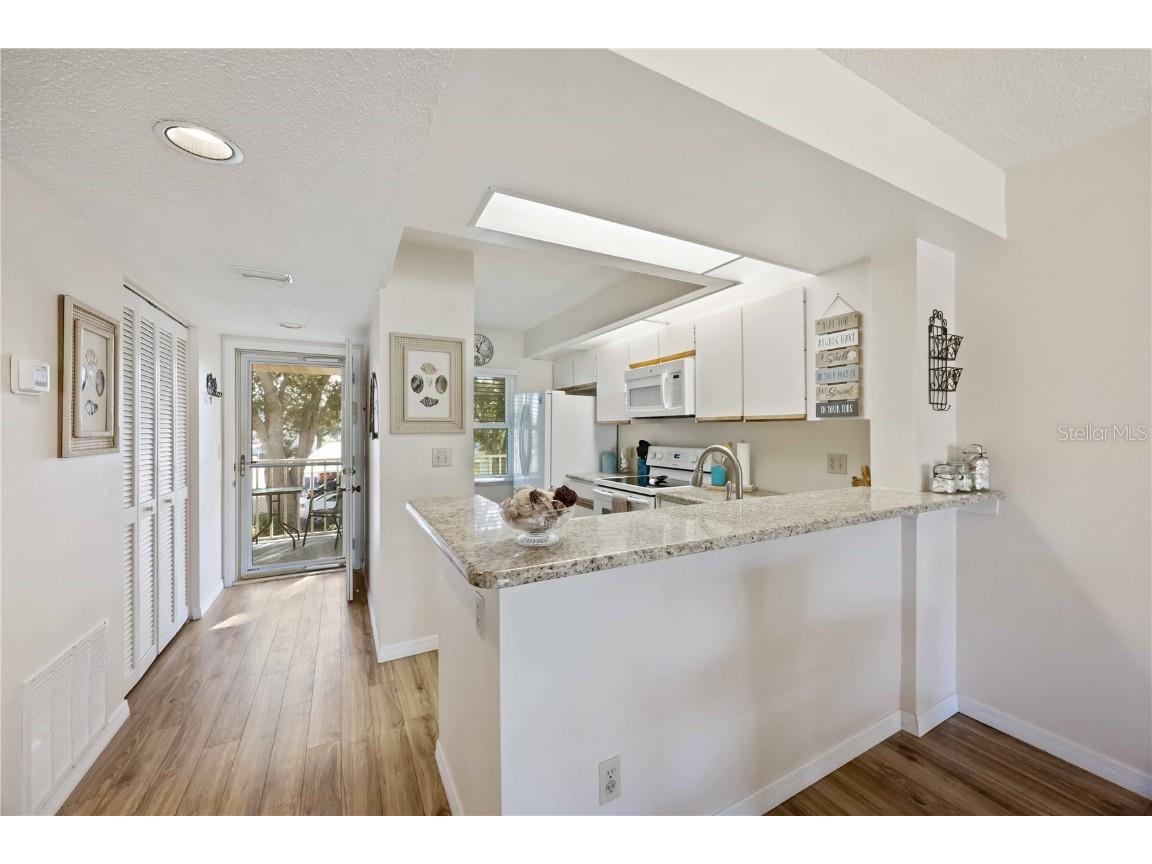 433 Cerromar Lane #440 Venice FL 34293 A4675462 image12