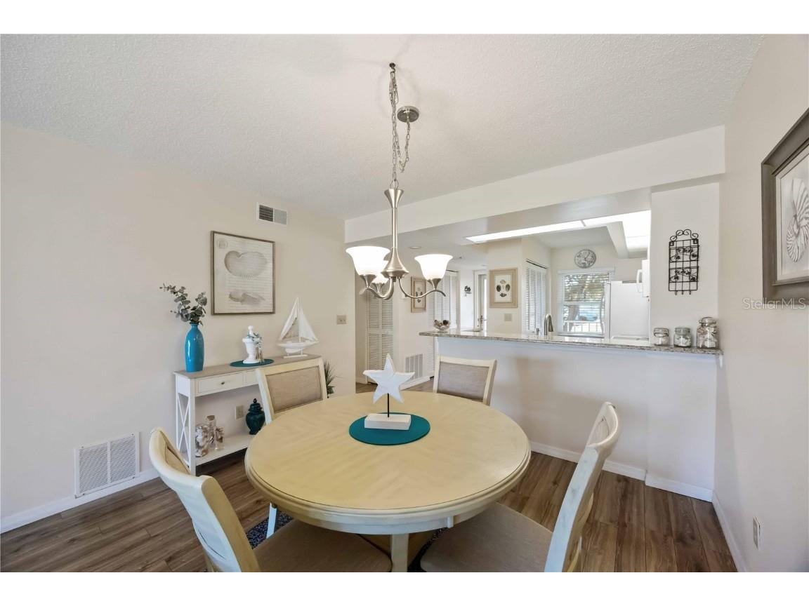 433 Cerromar Lane #440 Venice FL 34293 A4675462 image21