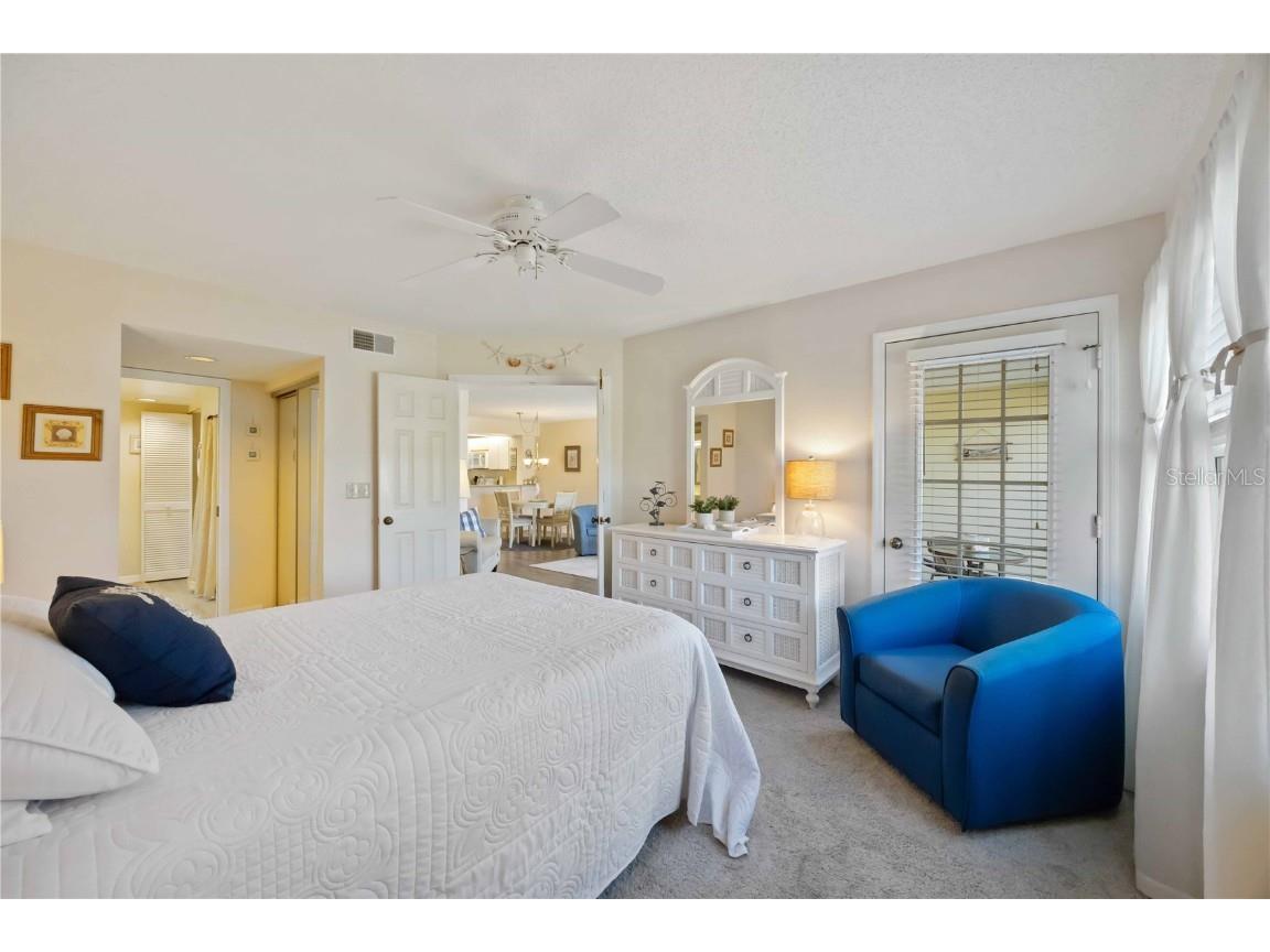 433 Cerromar Lane #440 Venice FL 34293 A4675462 image24