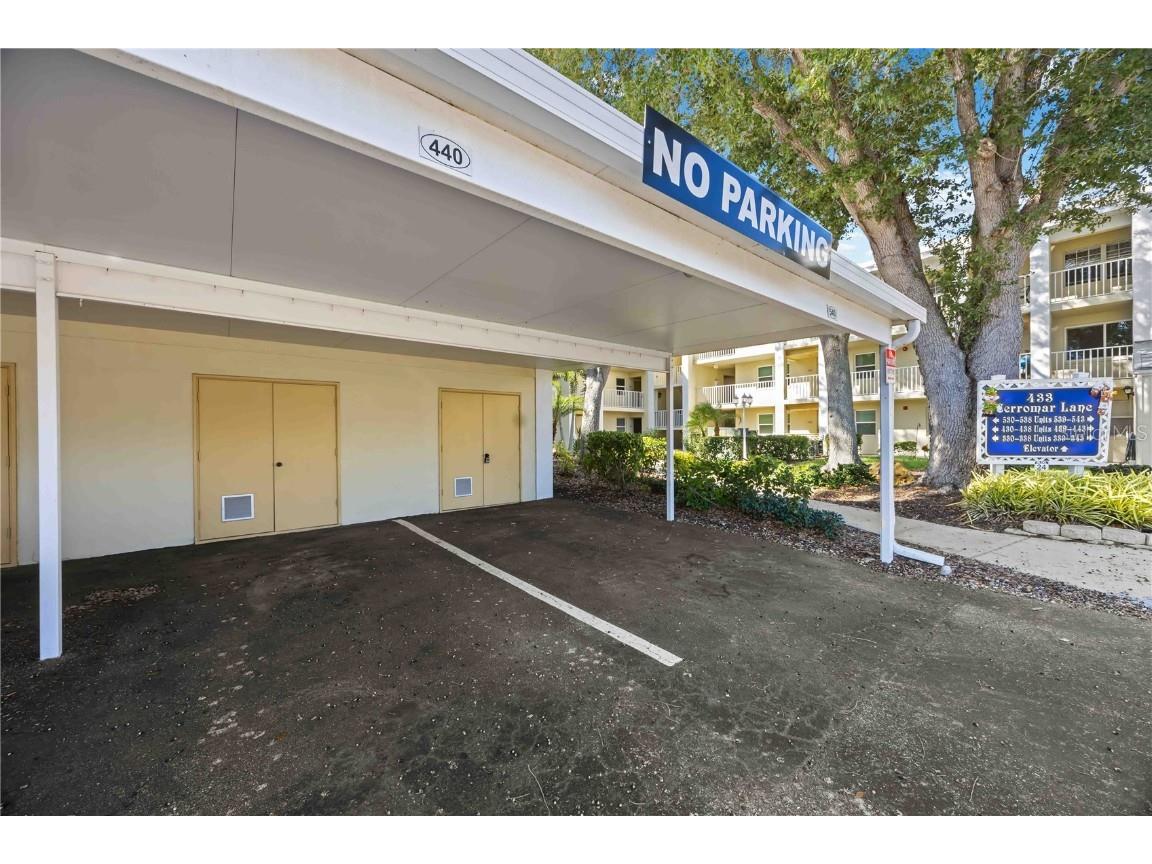 433 Cerromar Lane #440 Venice FL 34293 A4675462 image3