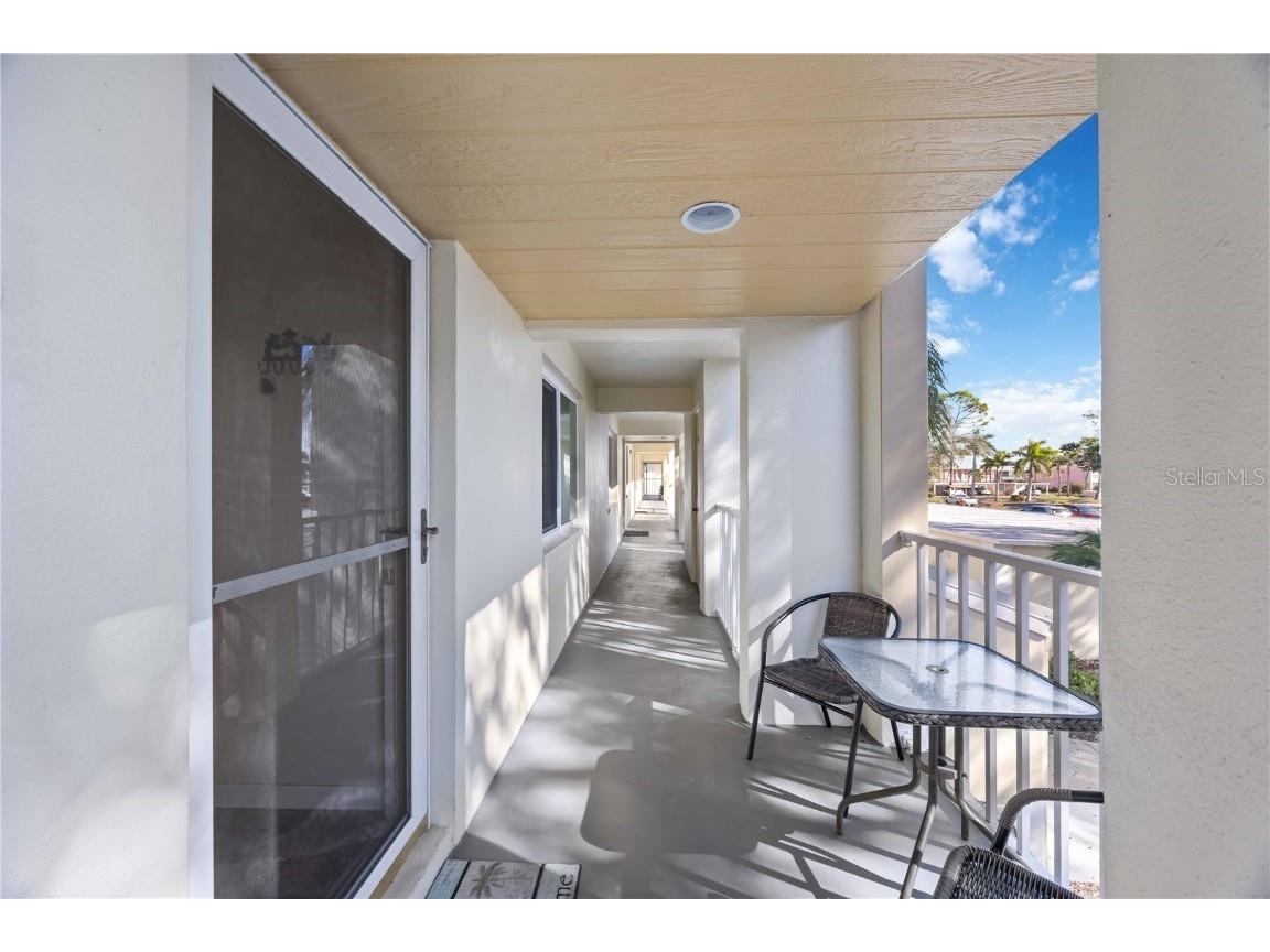 433 Cerromar Lane #440 Venice FL 34293 A4675462 image4