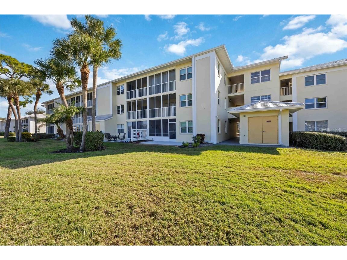 433 Cerromar Lane #440 Venice FL 34293 A4675462 image43
