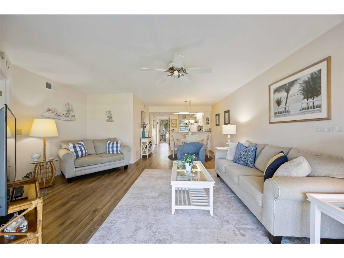 433 Cerromar Lane #440 Venice FL 34293 A4675462 image7