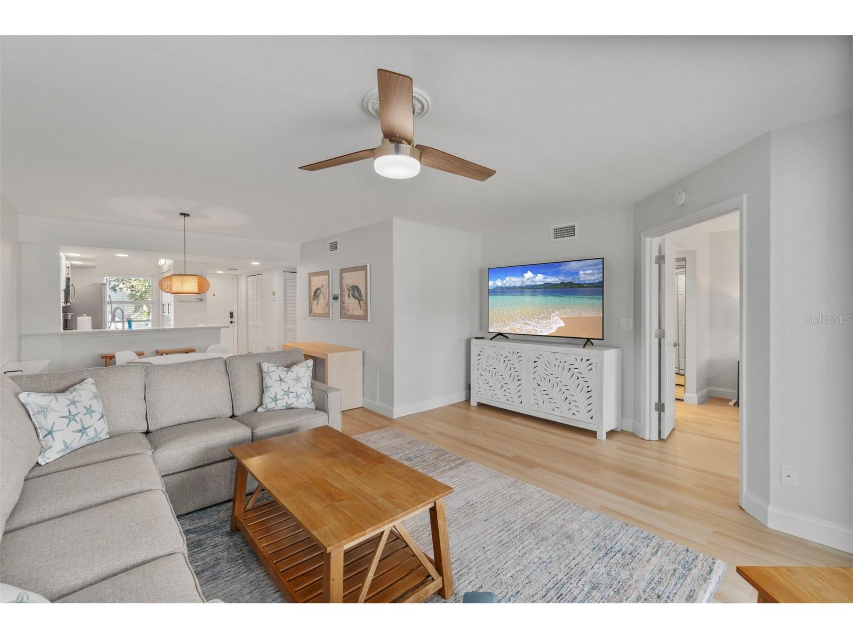 433 Cerromar Lane #441 Venice FL 34293 A4687108 image30