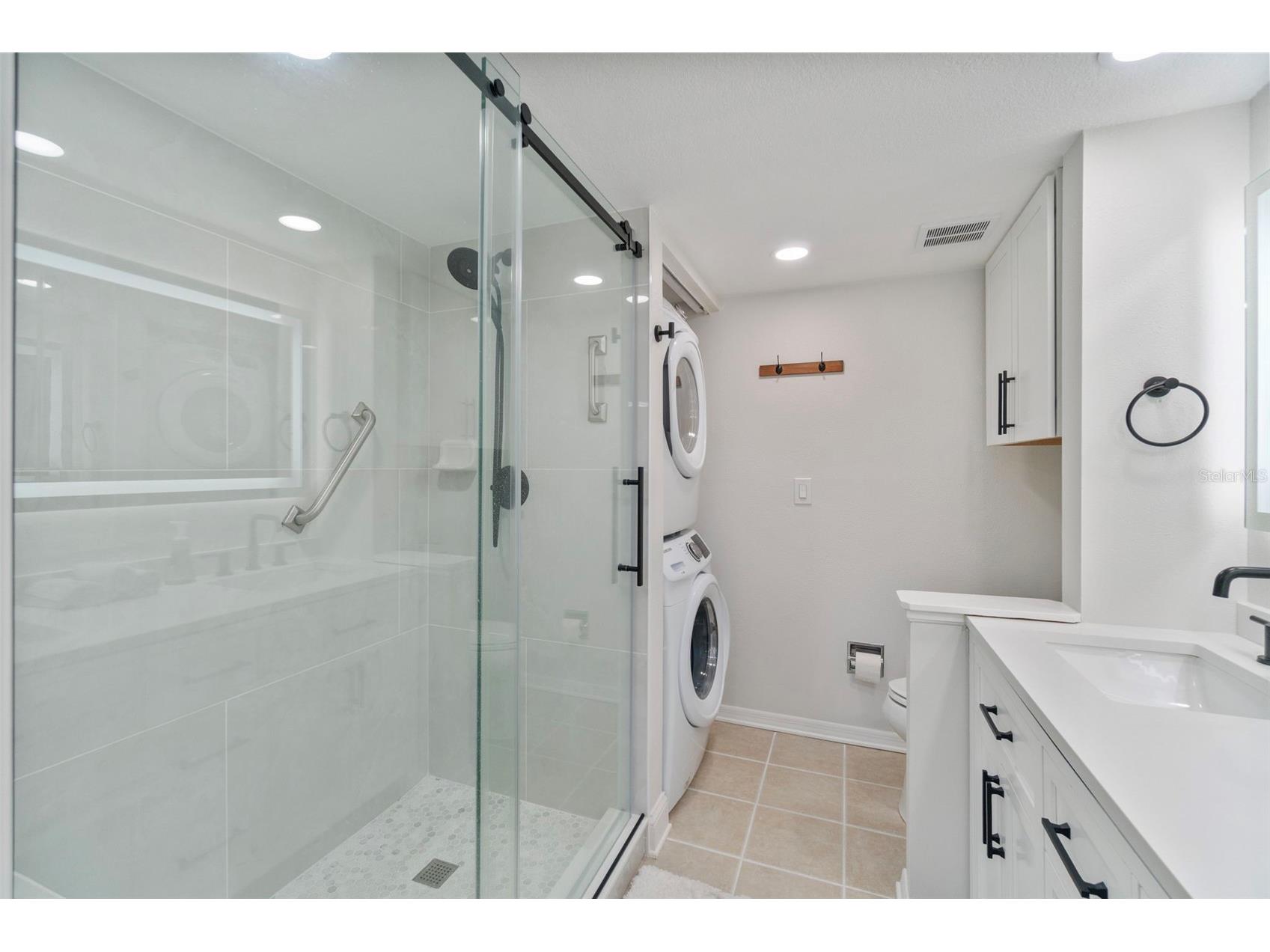 433 Cerromar Lane #441 Venice FL 34293 A4687108 image43