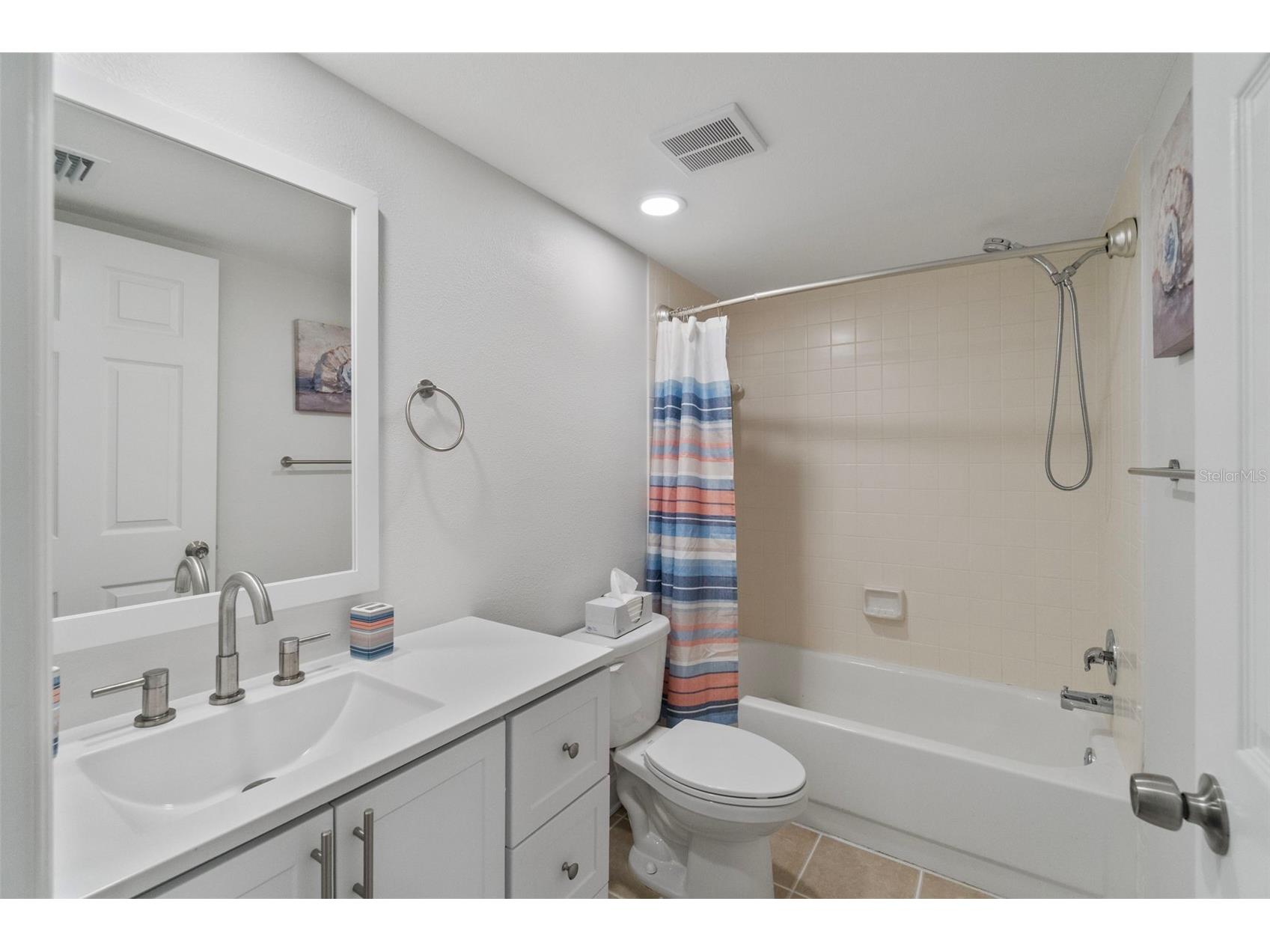 433 Cerromar Lane #441 Venice FL 34293 A4687108 image50