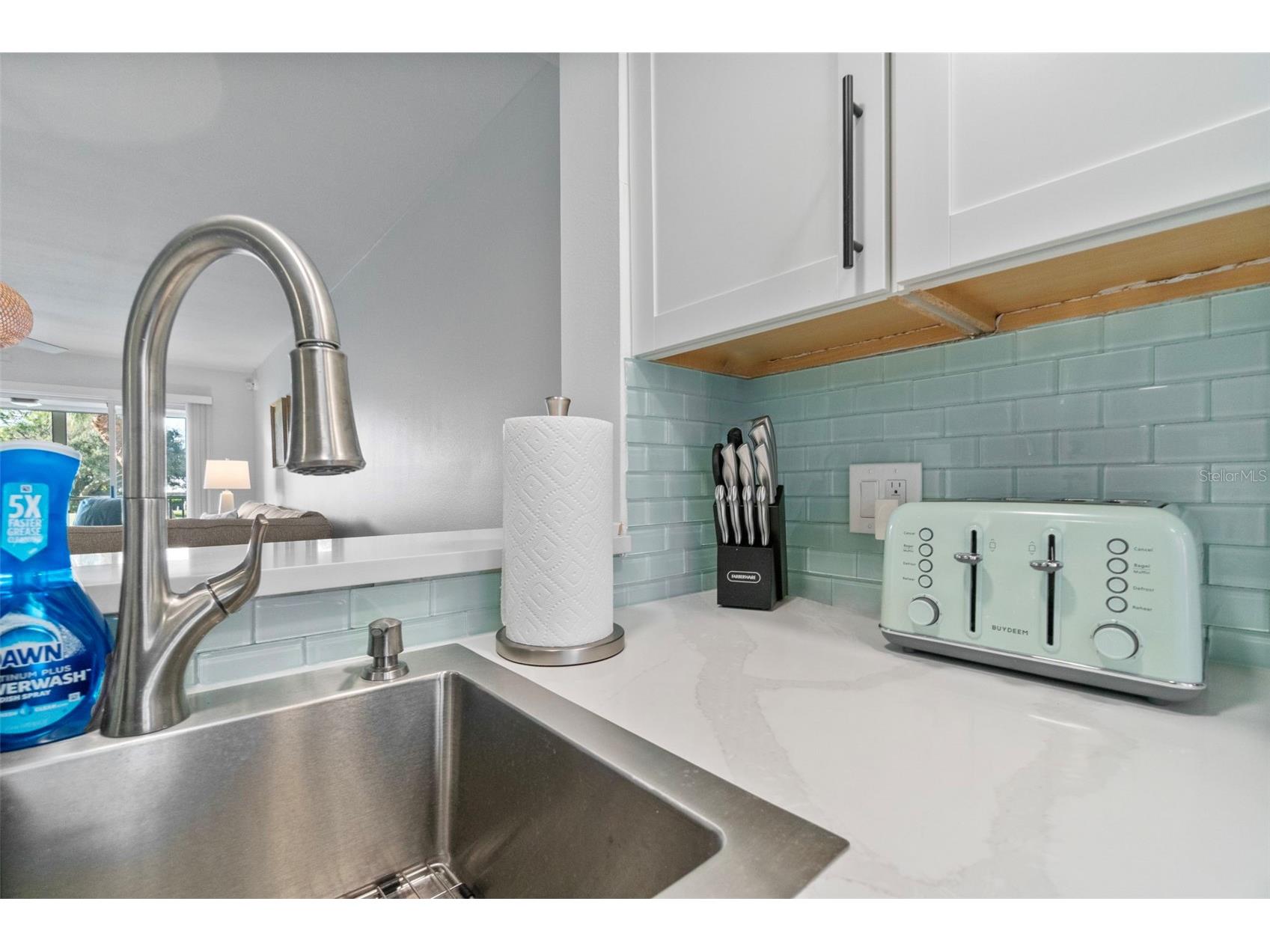 433 Cerromar Lane #441 Venice FL 34293 A4687108 image8