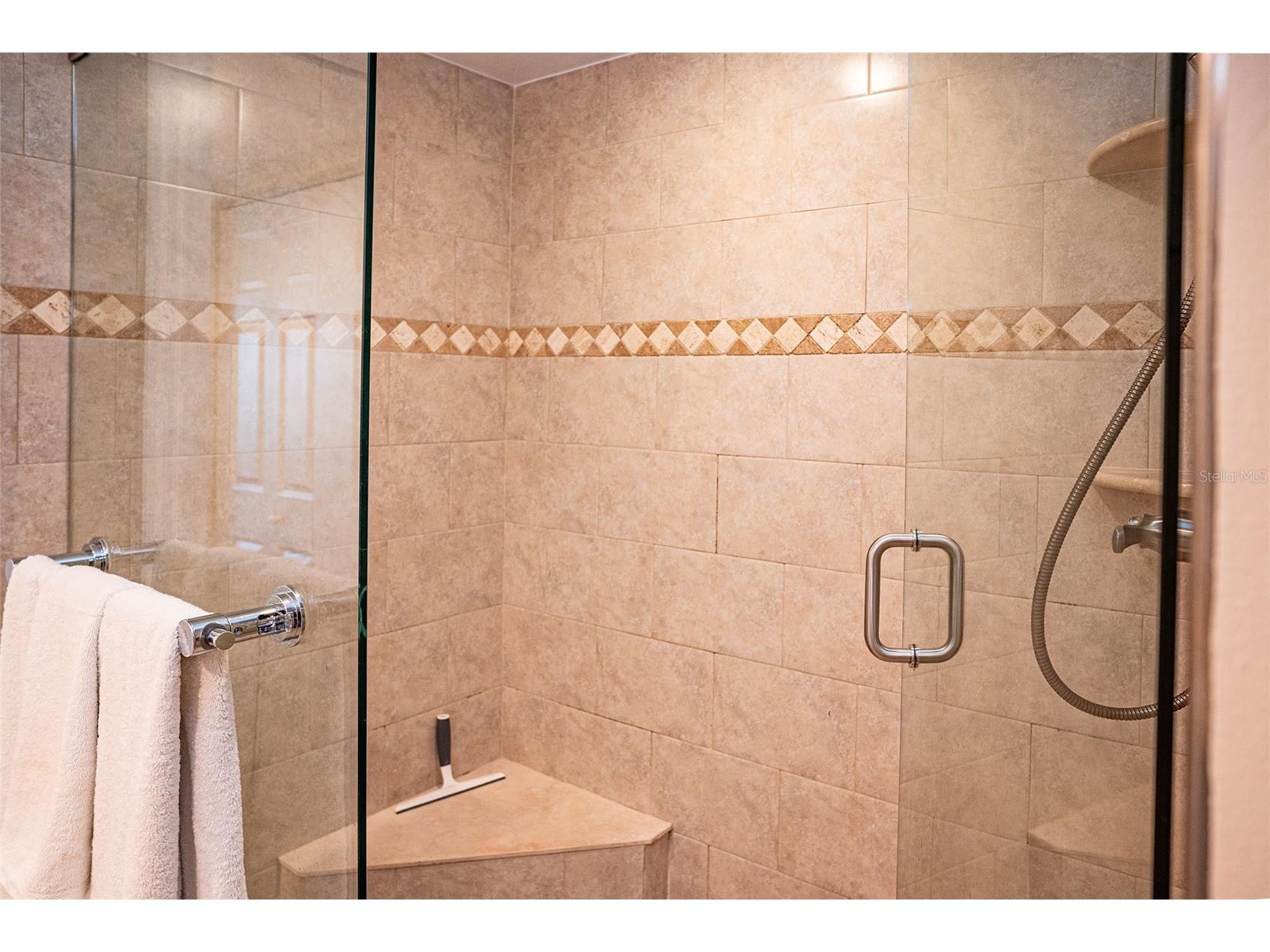 433 Cerromar Lane #541 Venice FL 34293 A4675839 image20