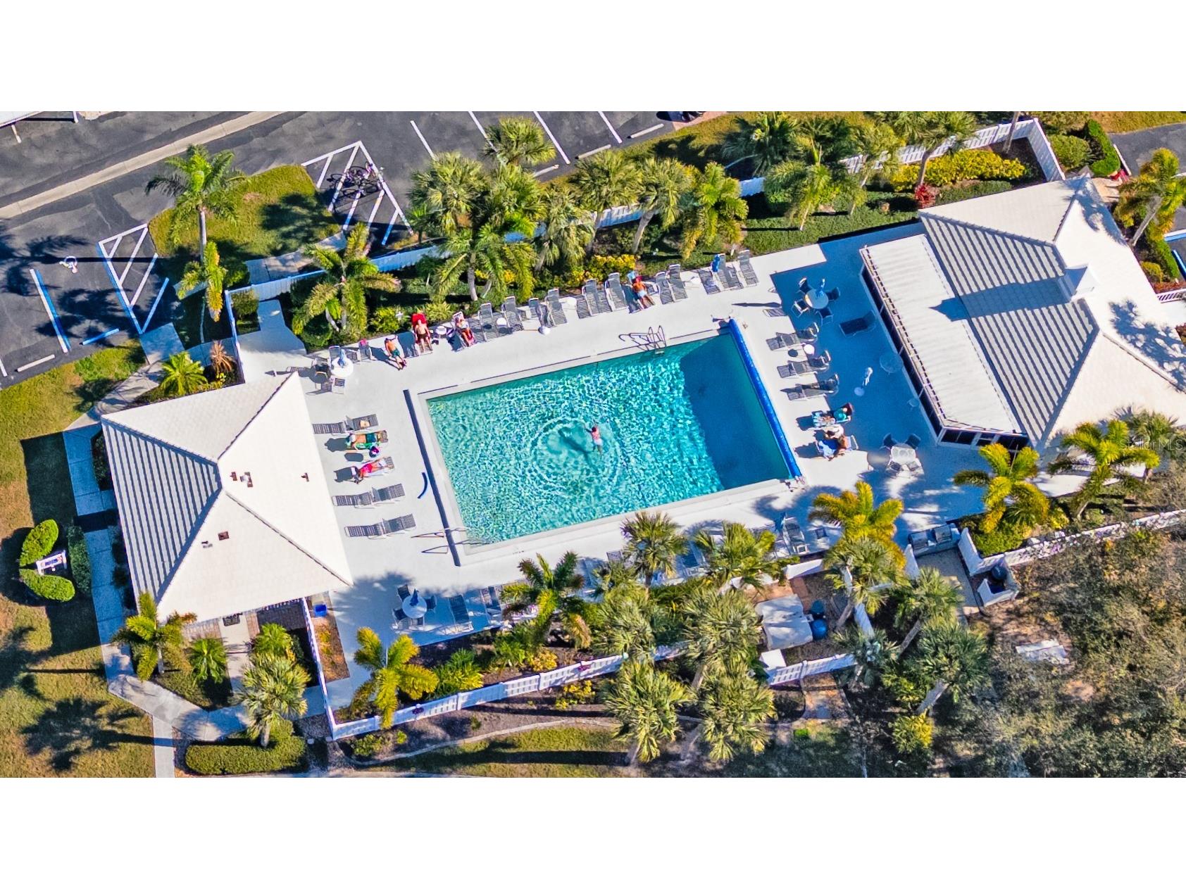 433 Cerromar Lane #541 Venice FL 34293 A4675839 image25