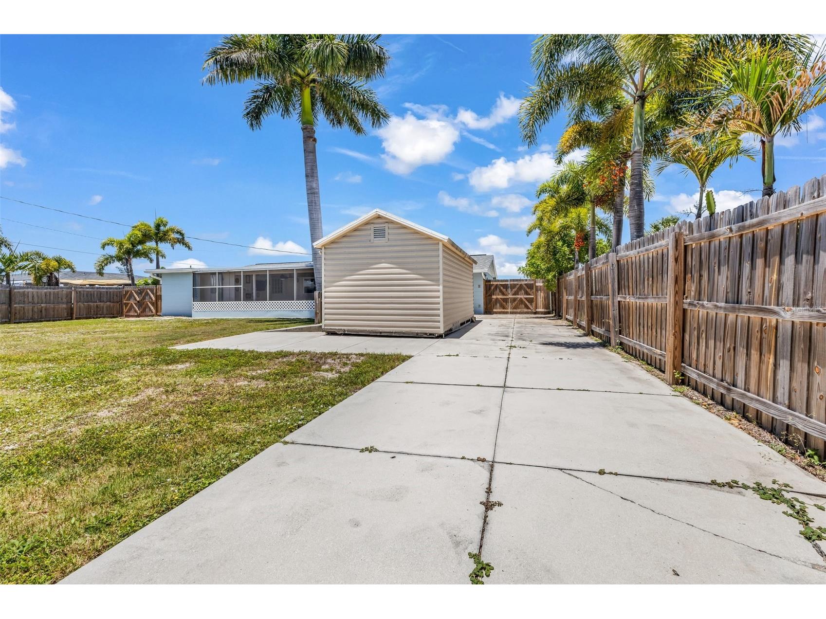 433 Glenridge Avenue NW Port Charlotte FL 33952 C7526225 image18