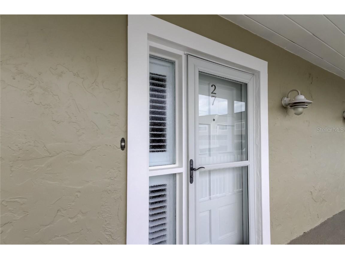 433 Paula Drive S #27 Dunedin FL 34698 TB8439356 image2