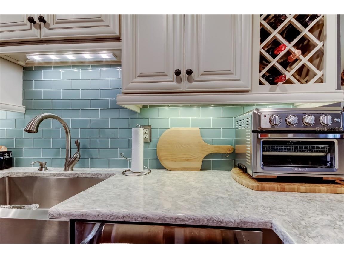 433 Paula Drive S #27 Dunedin FL 34698 TB8439356 image6