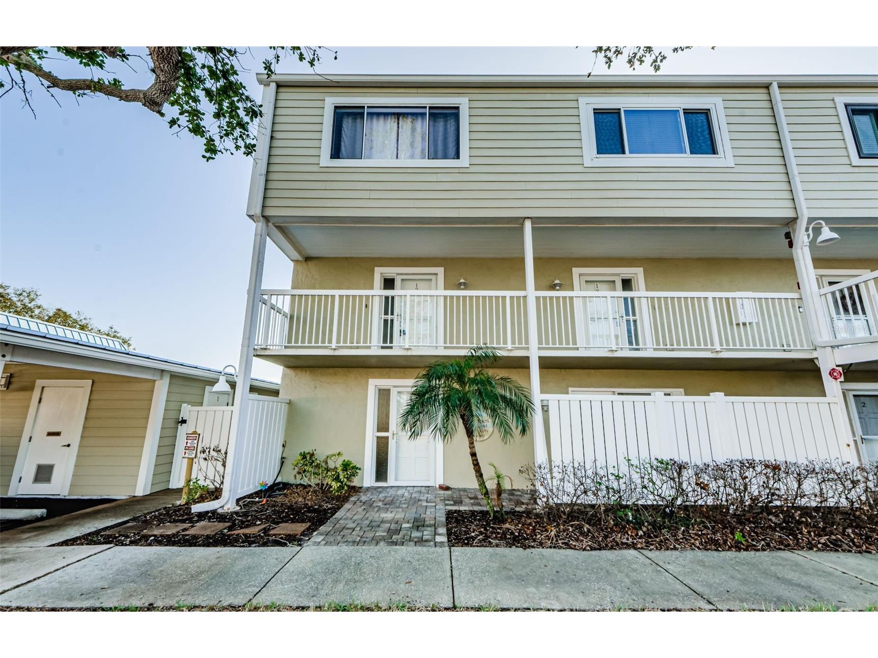 433 S Paula Drive #17 Dunedin FL 34698 TB8508003 image1