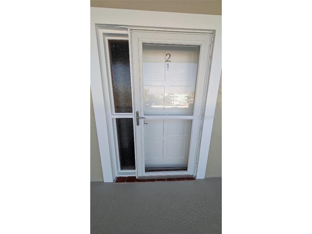 433 S Paula Drive #21 Dunedin FL 34698 TB8450657 image3