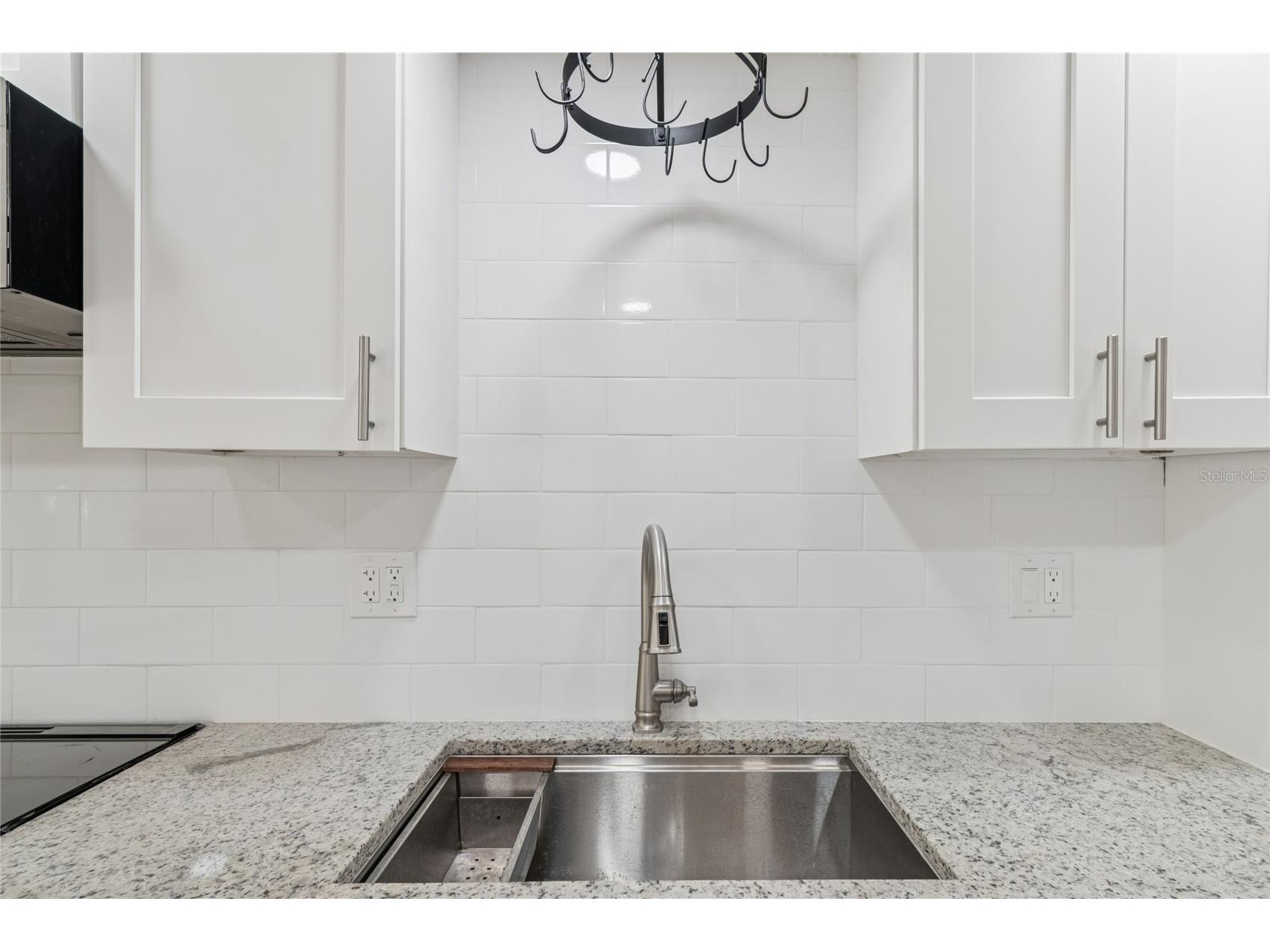 433 S Paula Drive #24 Dunedin FL 34698 TB8467573 image10