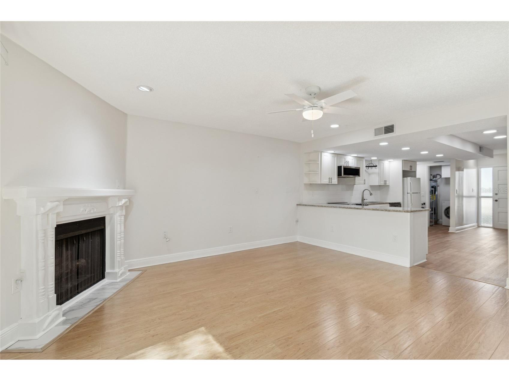 433 S Paula Drive #24 Dunedin FL 34698 TB8467573 image19
