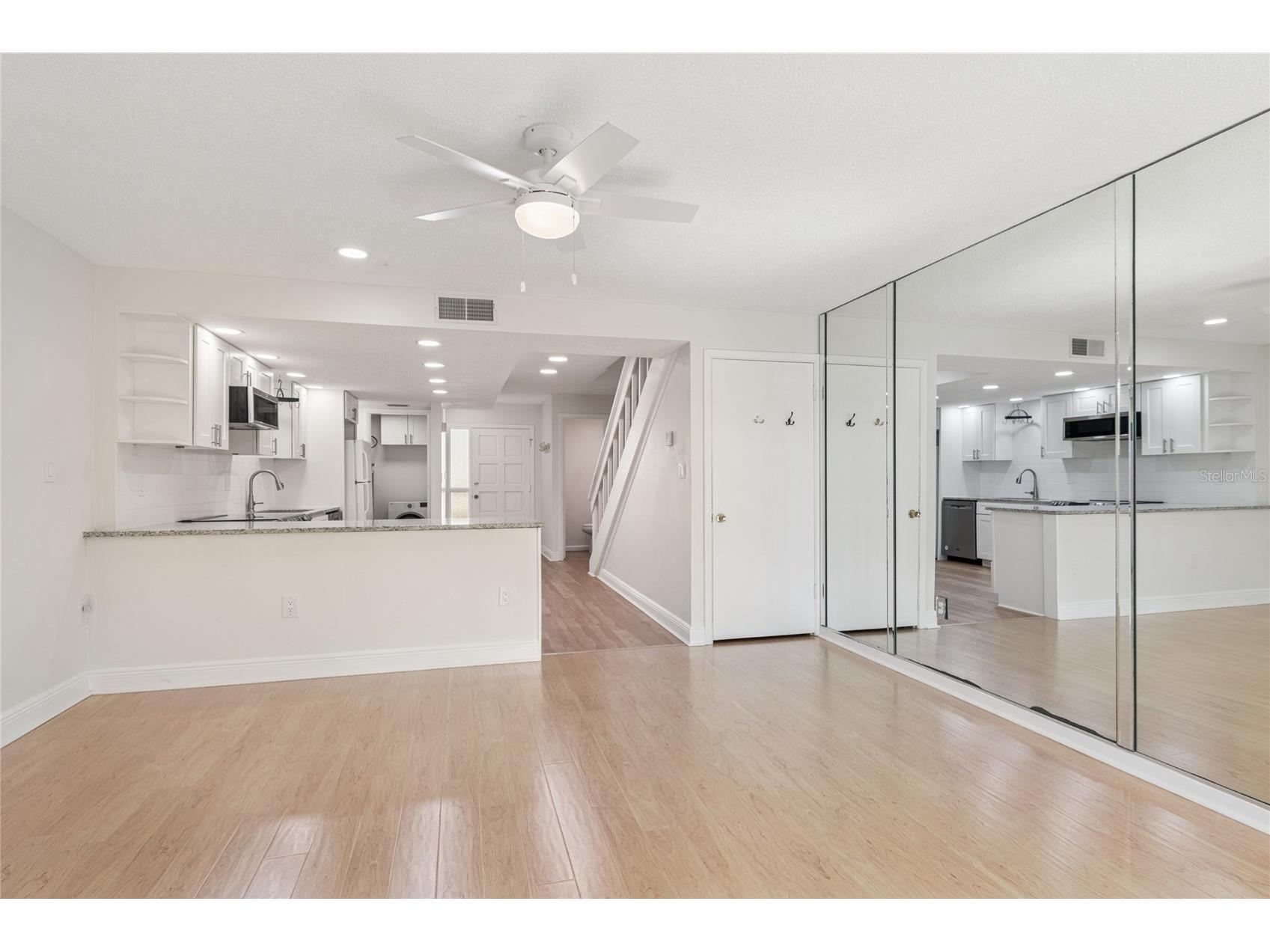 433 S Paula Drive #24 Dunedin FL 34698 TB8467573 image21