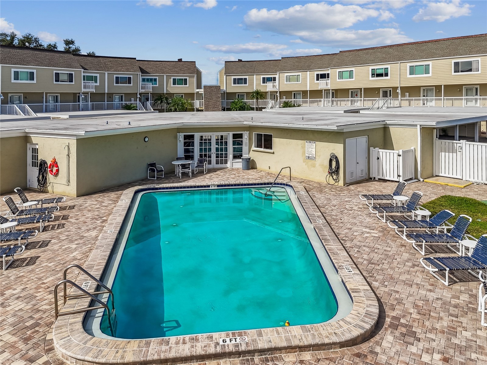 433 S Paula Drive #24 Dunedin FL 34698 TB8467573 image74