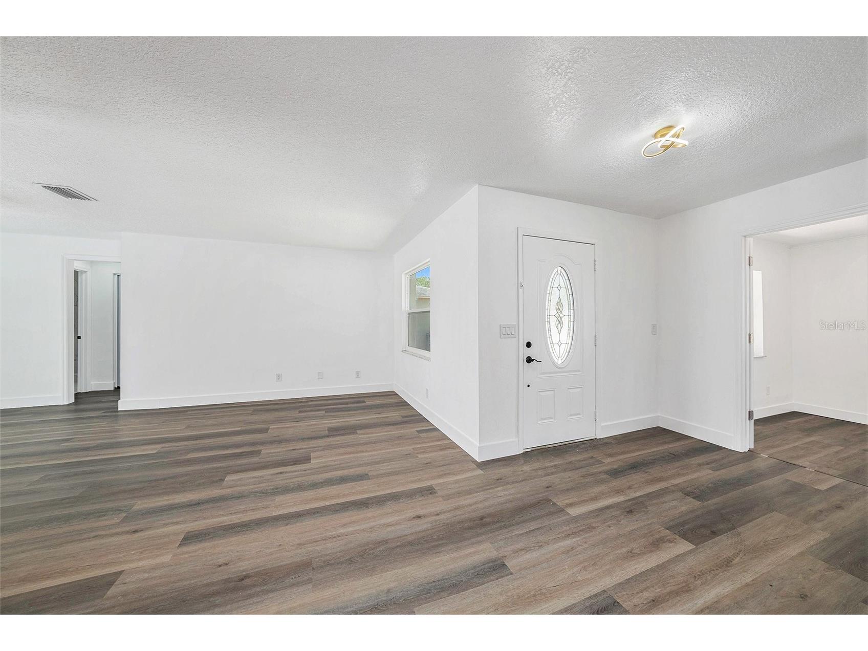 433 Tangerine Drive Oldsmar FL 34677 TB8421066 image3