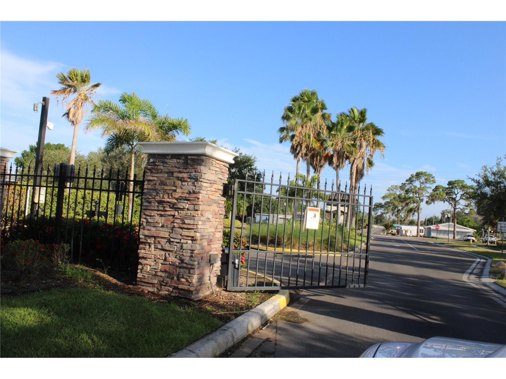 433 York Dale Drive Ruskin FL 33570 TB8520228 image51