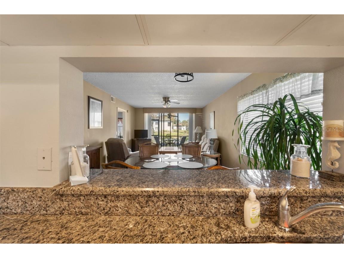 4330 47th Avenue W #104 Bradenton FL 34210 A4641913 image13