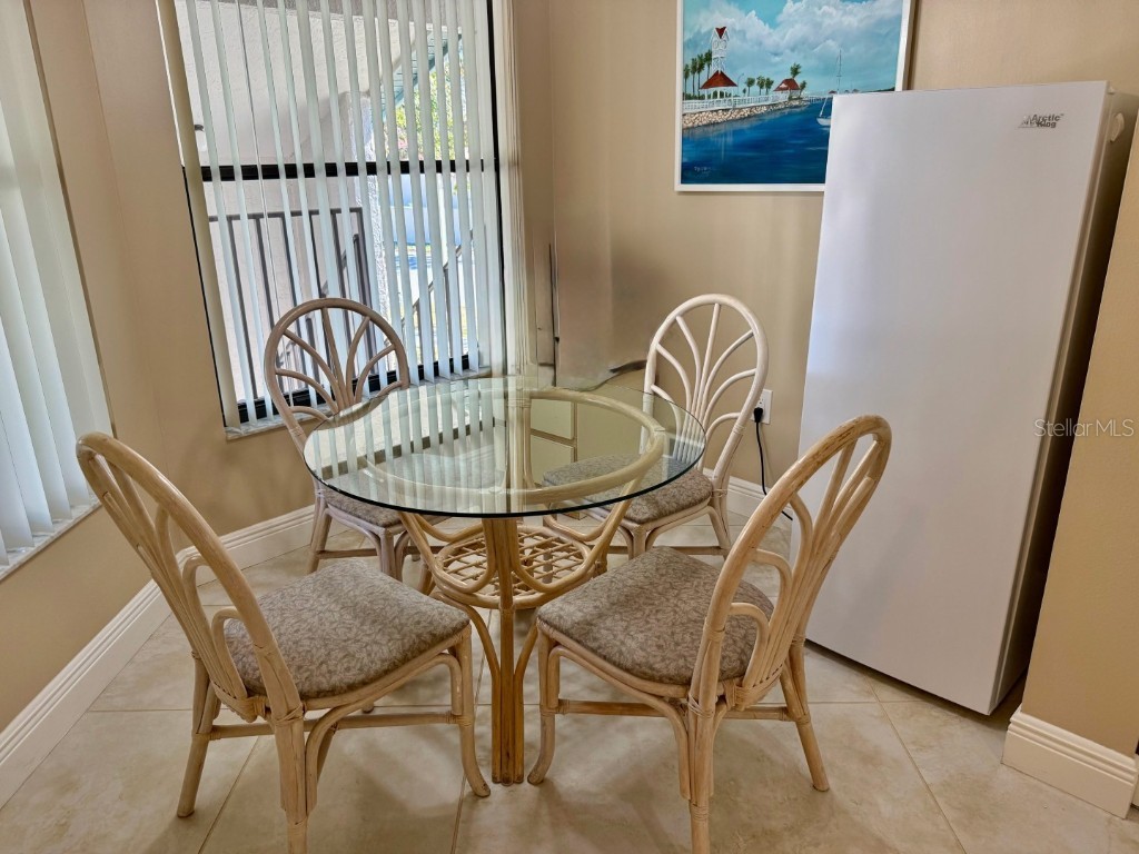 4330 47th Avenue W #202 Bradenton FL 34210 A4672919 image14