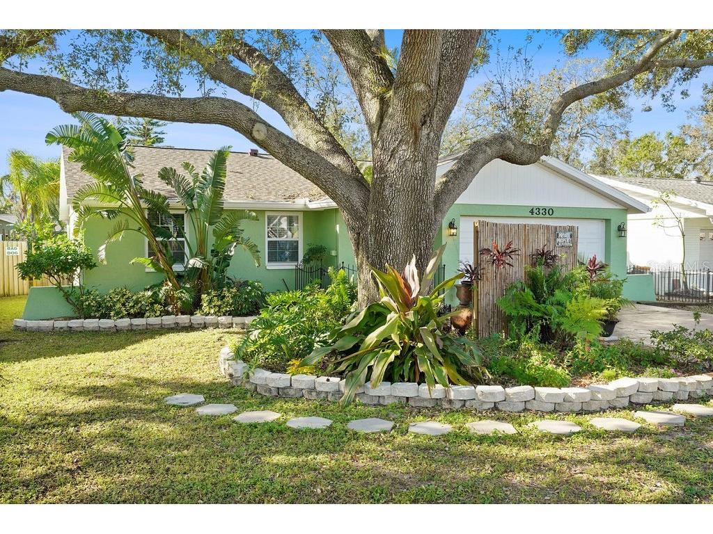 4330 82nd Avenue N Pinellas Park FL 33781 A4622932 image1