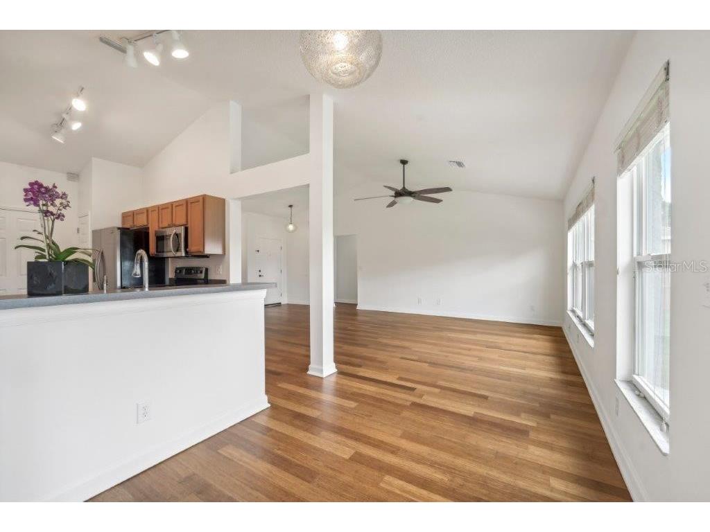 4330 Kingsfield Drive Parrish FL 34219 TB8458237 image12