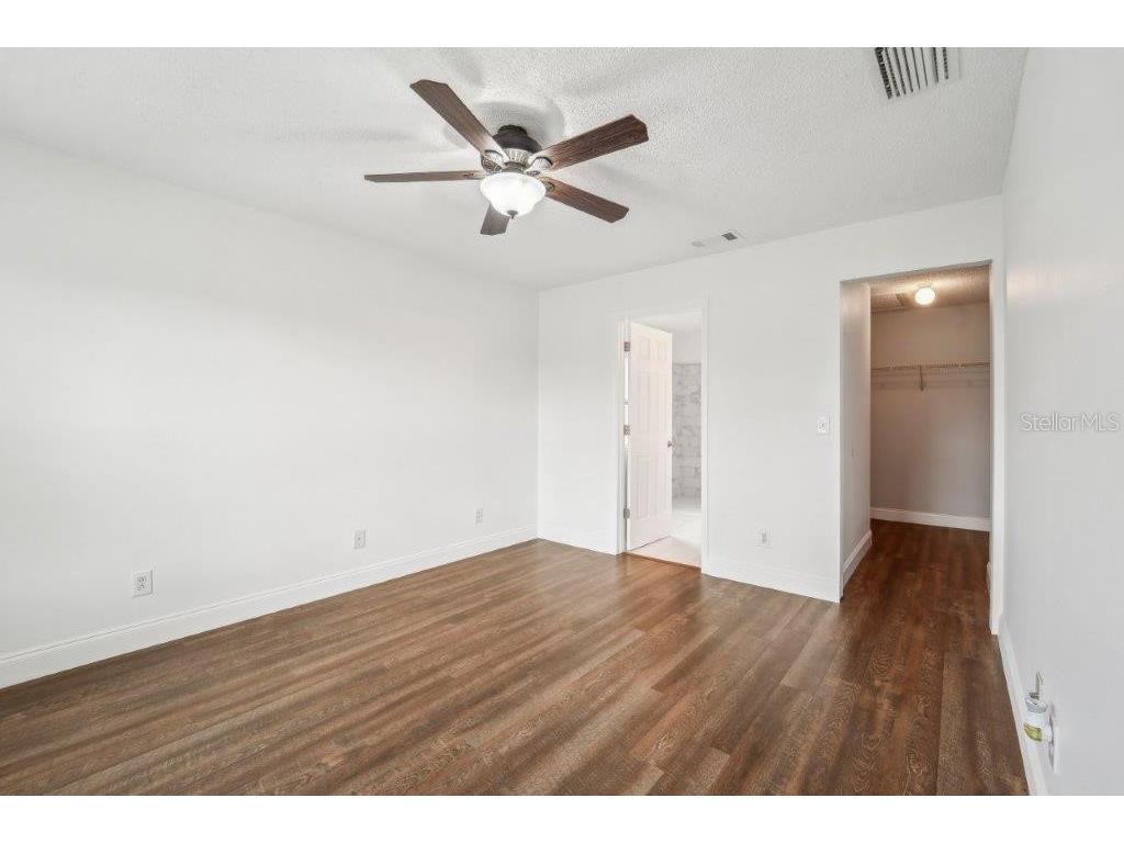 4330 Kingsfield Drive Parrish FL 34219 TB8458237 image18