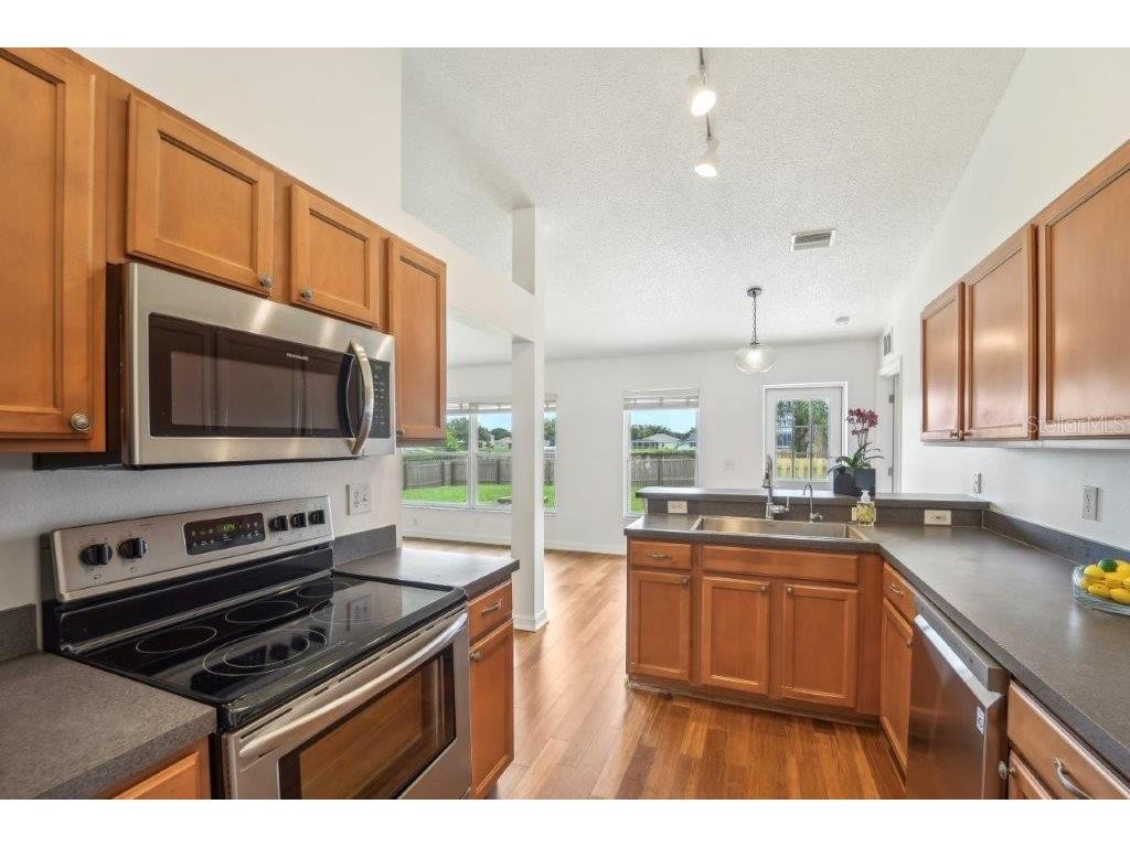 4330 Kingsfield Drive Parrish FL 34219 TB8458237 image9