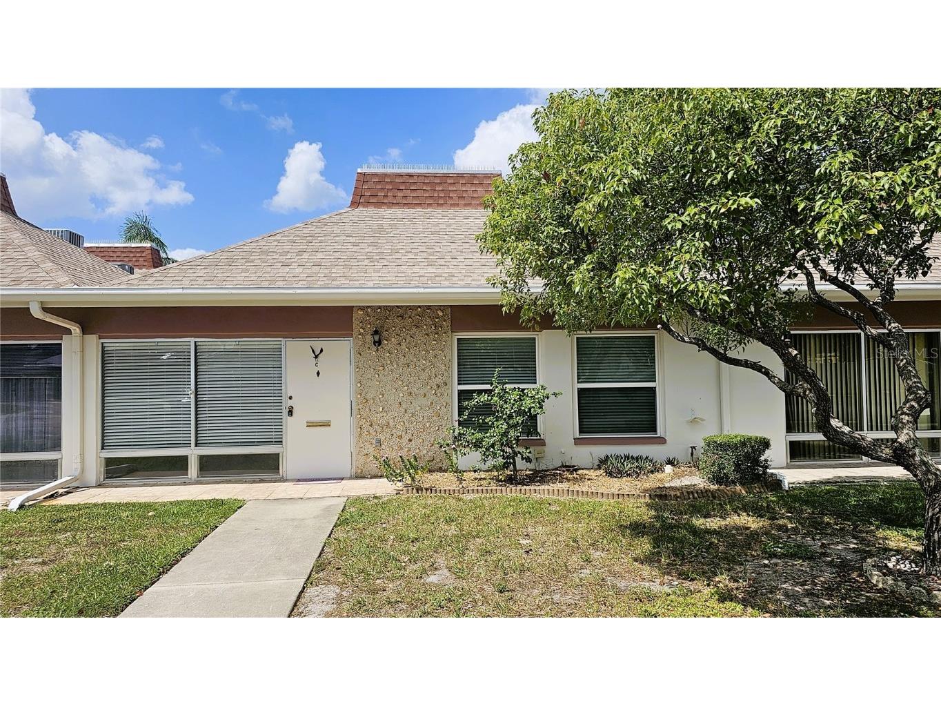 4330 Tahitian Gardens Circle #C Holiday FL 34691 U8217868 image1