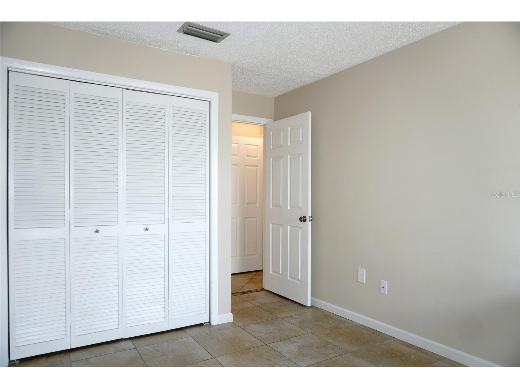 4330 Tahitian Gardens Circle #E Holiday FL 34691 TB8504374 image16