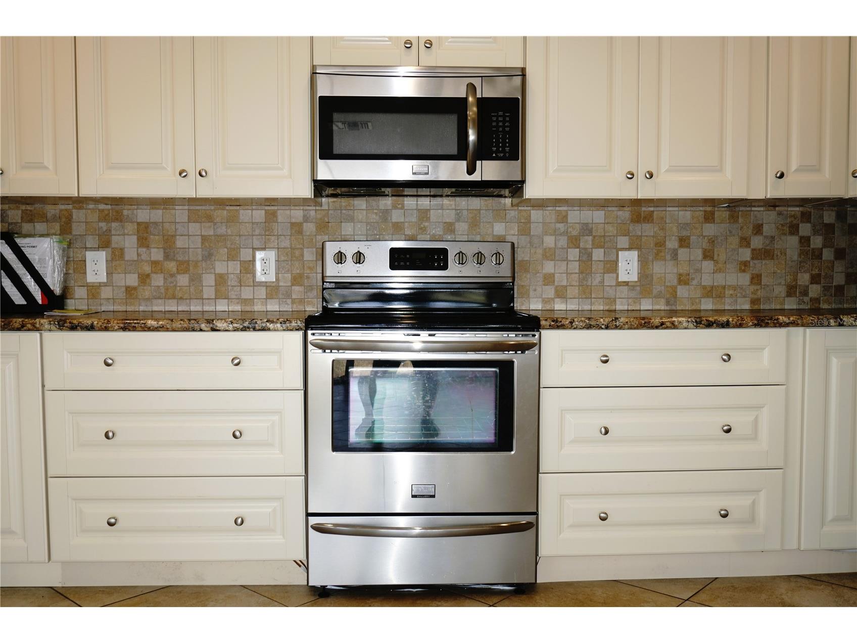 4330 Tahitian Gardens Circle #E Holiday FL 34691 TB8504374 image9