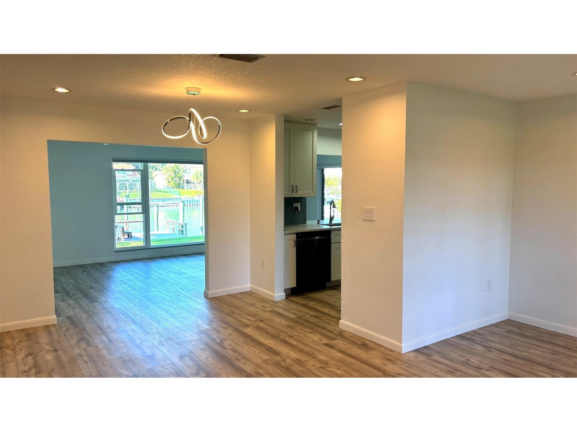 4331 44th Street S Saint Petersburg FL 33711 TB8464551 image11