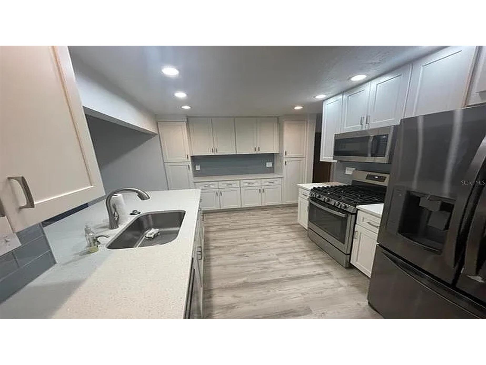 4331 44th Street S Saint Petersburg FL 33711 TB8464551 image4