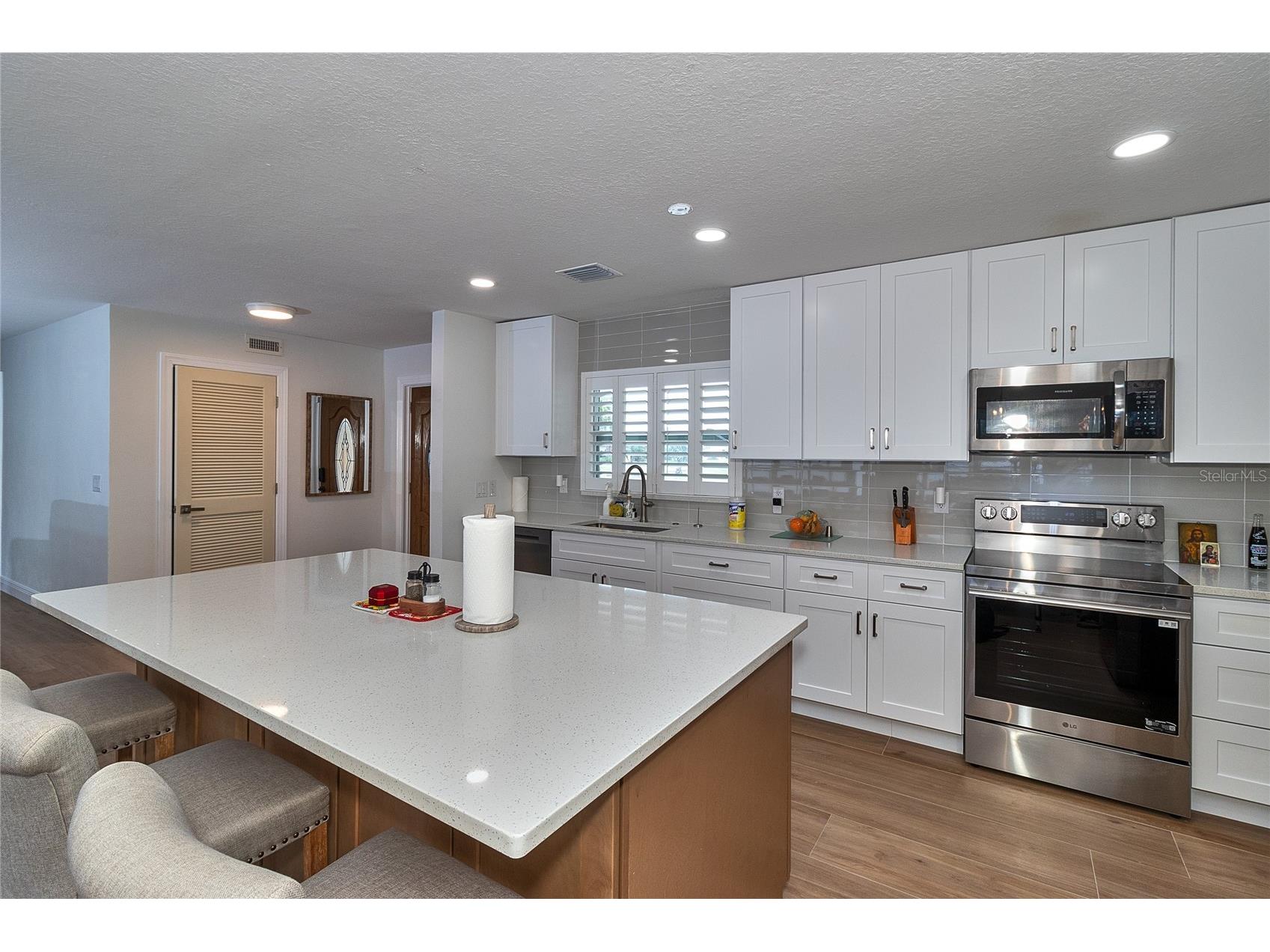 4331 Harbor Hills Drive Largo FL 33770 TB8487672 image18