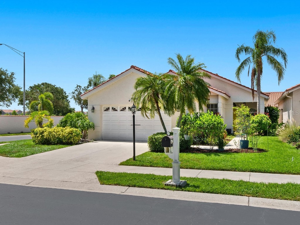 4331 Marcott Circle Sarasota FL 34233 A4578652 image1