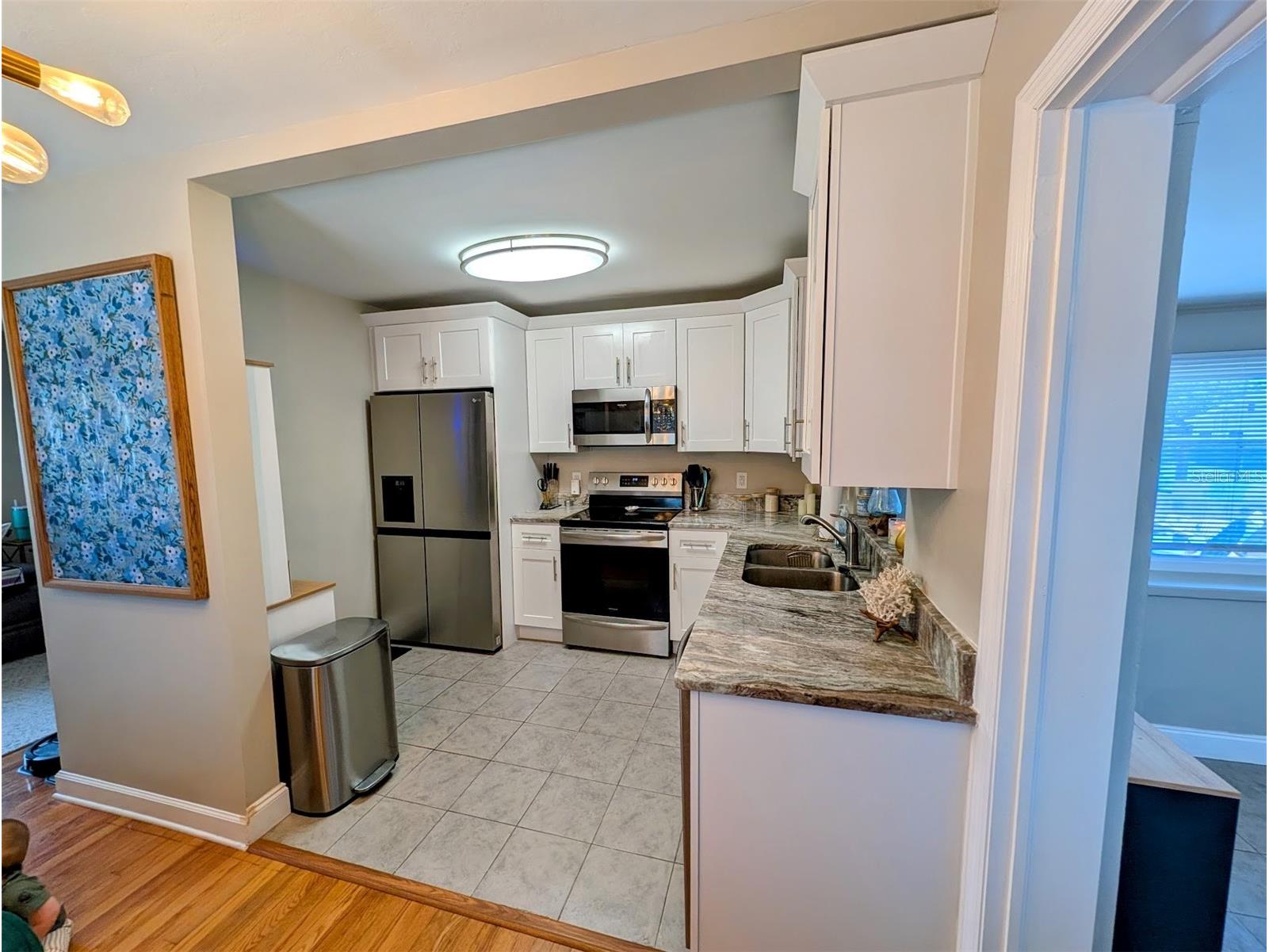 4332 9th Ave N Saint Petersburg FL 33713 W7886245 image11