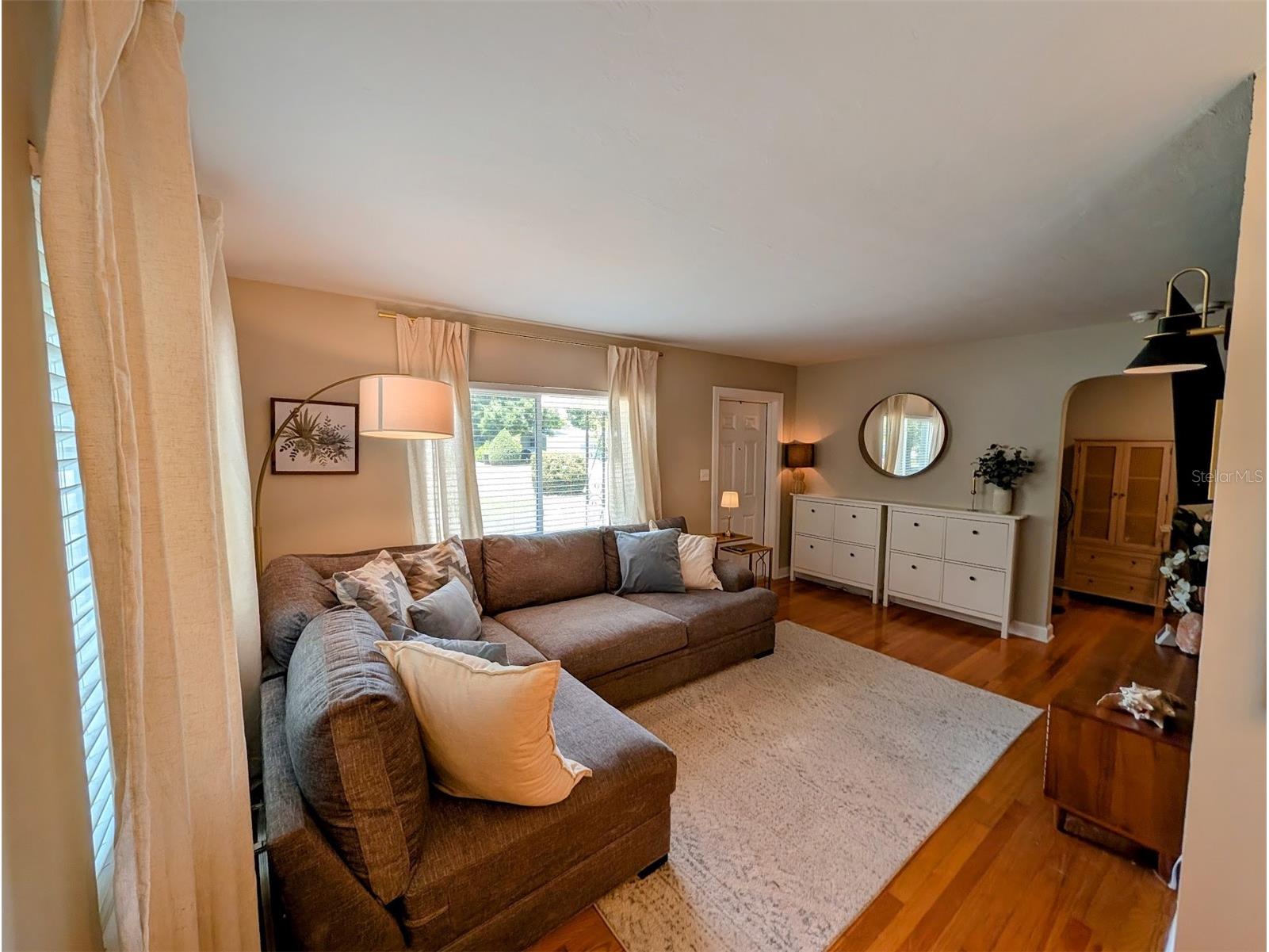 4332 9th Ave N Saint Petersburg FL 33713 W7886245 image4