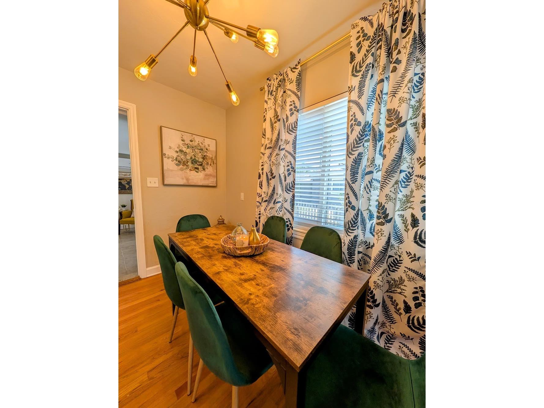 4332 9th Ave N Saint Petersburg FL 33713 W7886245 image8