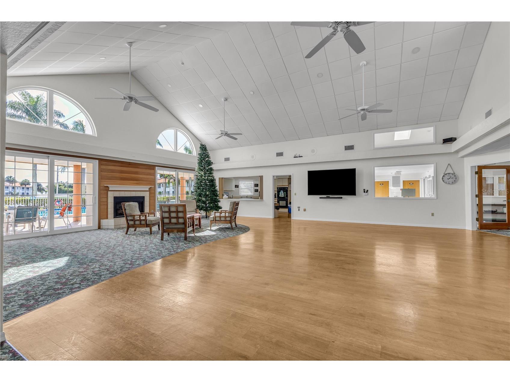 4332 Marseilles Avenue #3236 Sarasota FL 34233 A4677424 image62