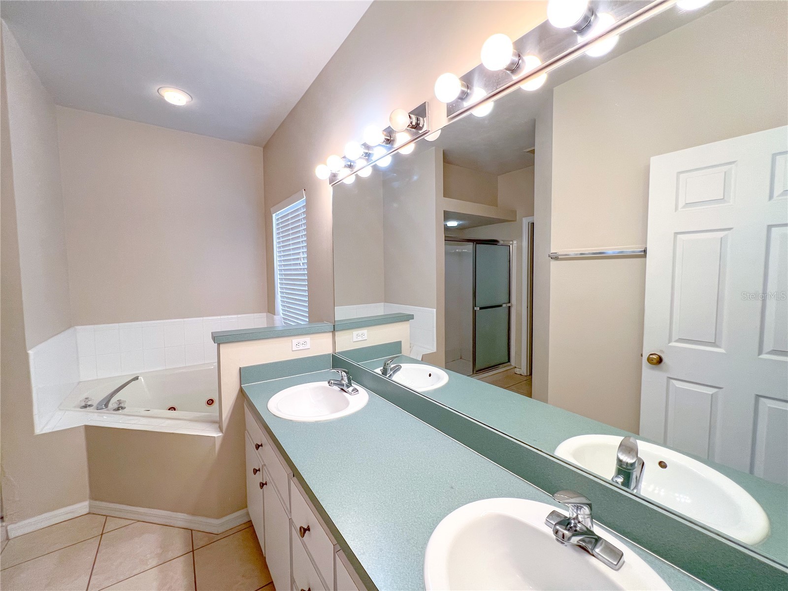 4332 NW 34th Drive Gainesville FL 32605 GC541112 image13