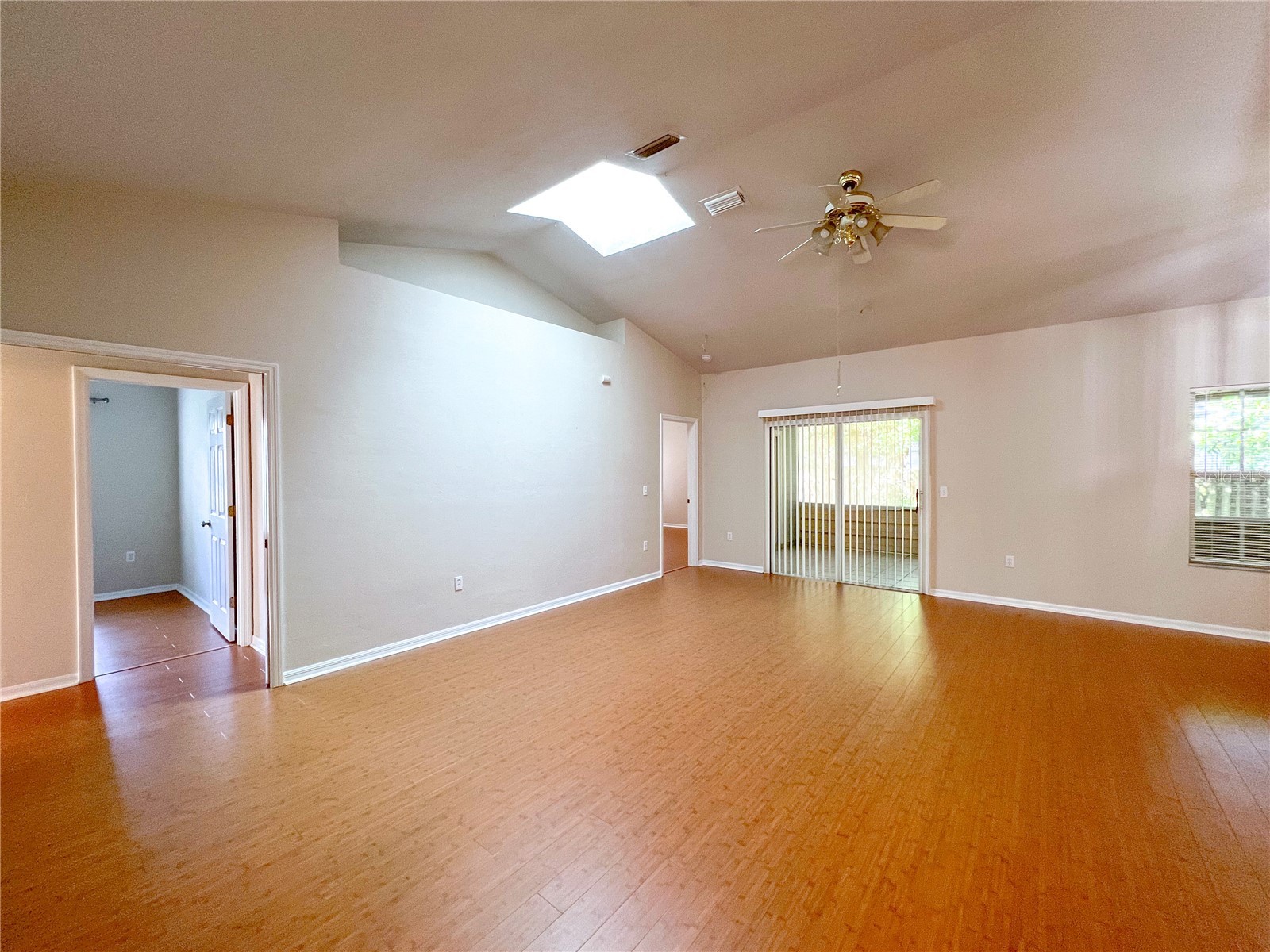4332 NW 34th Drive Gainesville FL 32605 GC541112 image2